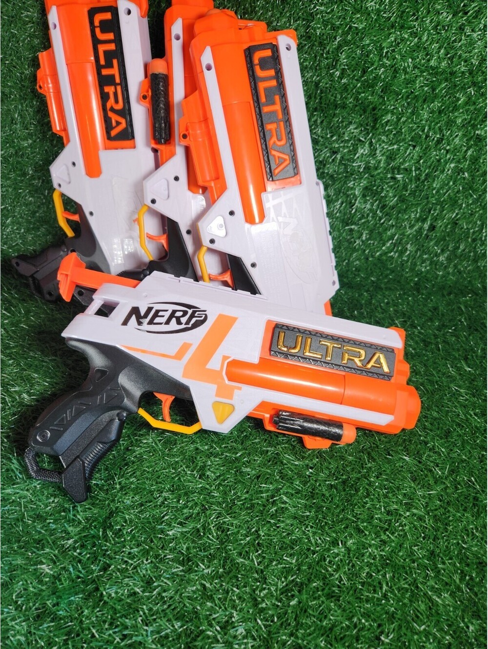 Nerf Ultra Lot of 4 Motorized Blaster Pistol set of 4 with 1 box of bullet